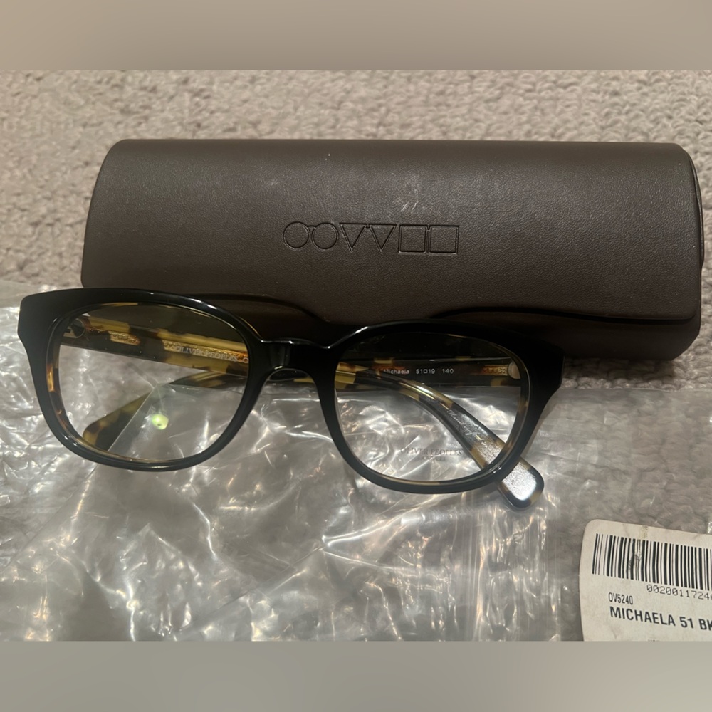 Oliver Peoples NWT Michaela Optical Eyeglasses with Case